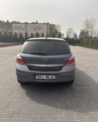 Opel Astra cena 7000 przebieg: 289000, rok produkcji 2005 z Kłobuck małe 67